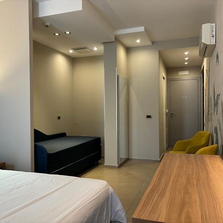 Casa Vacanze Fardella Centrale Trapani Bagian luar foto