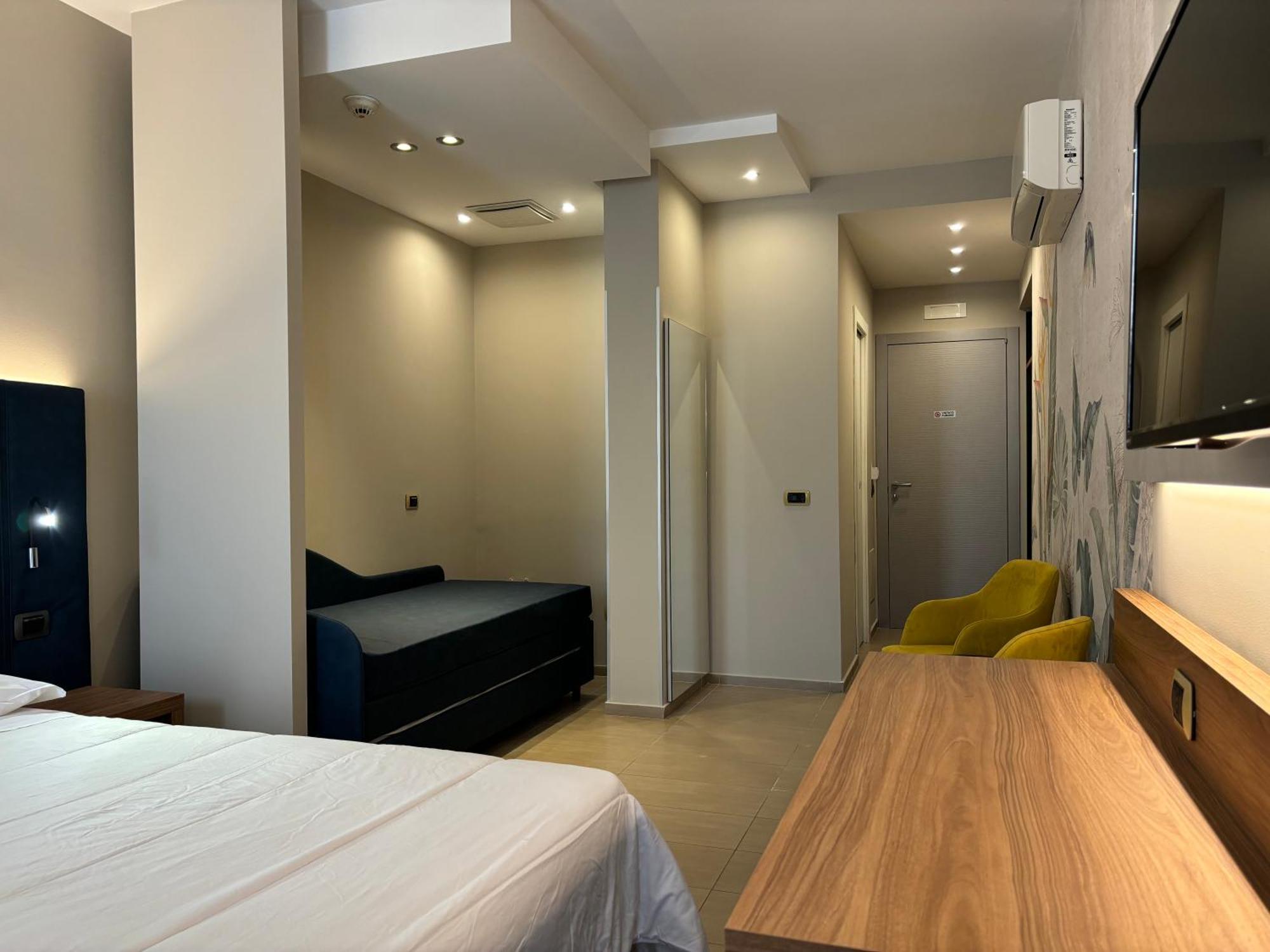 Casa Vacanze Fardella Centrale Trapani Bagian luar foto