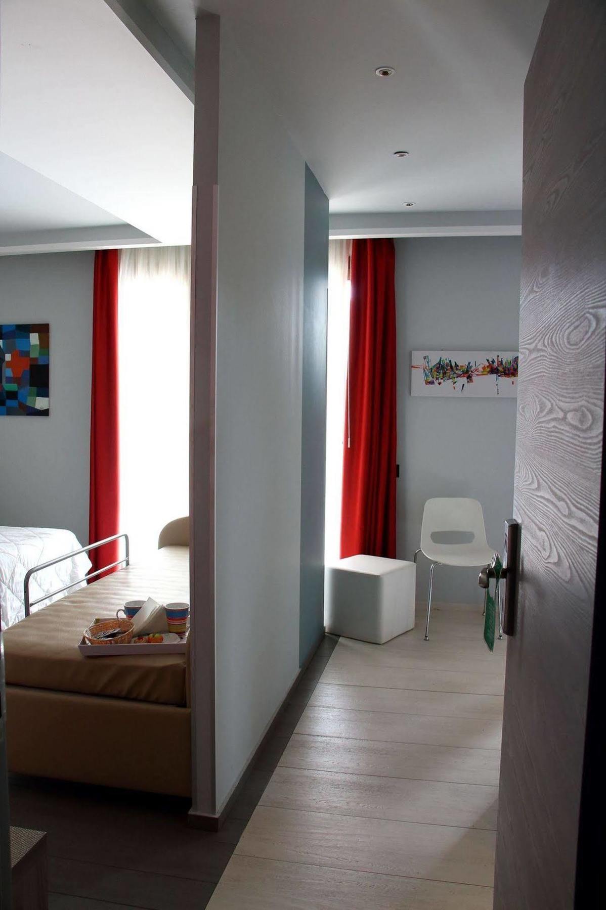Casa Vacanze Fardella Centrale Trapani Bagian luar foto